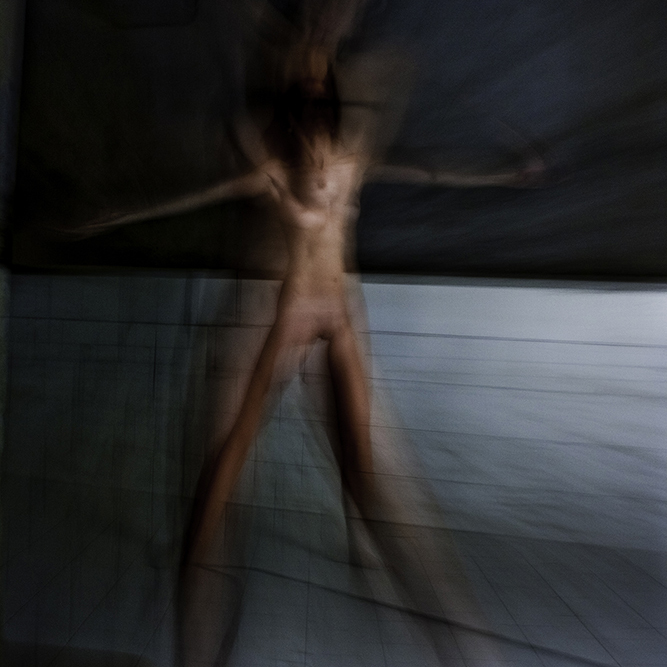 exposición de fotografía de Carlos Colás La disolución de los cuerpos en Imagina Arte Gráfico